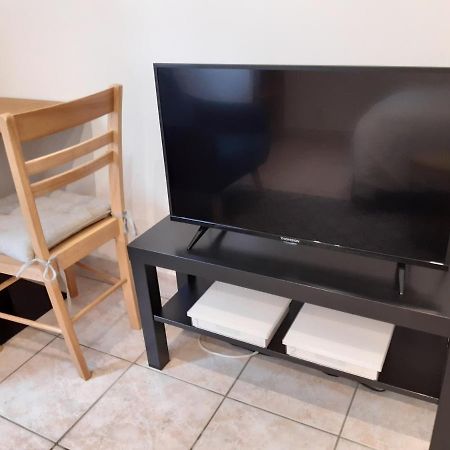 Appartement Aad1 Clamart 200 M Du Tramway T6 St Pave Blc Avec Cuisine Separee 外观 照片