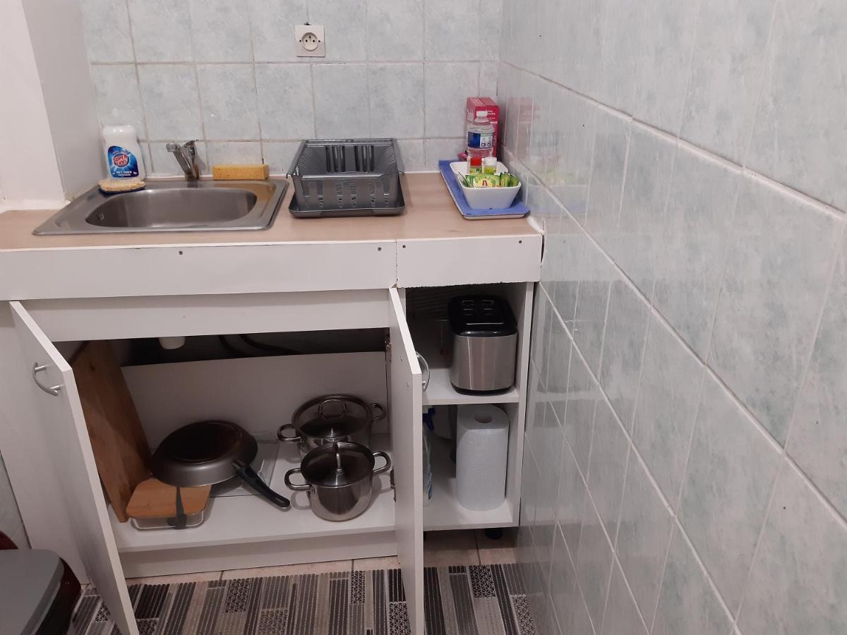 Appartement Aad1 Clamart 200 M Du Tramway T6 St Pave Blc Avec Cuisine Separee 外观 照片