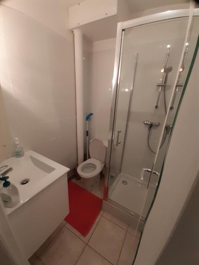 Appartement Aad1 Clamart 200 M Du Tramway T6 St Pave Blc Avec Cuisine Separee 外观 照片